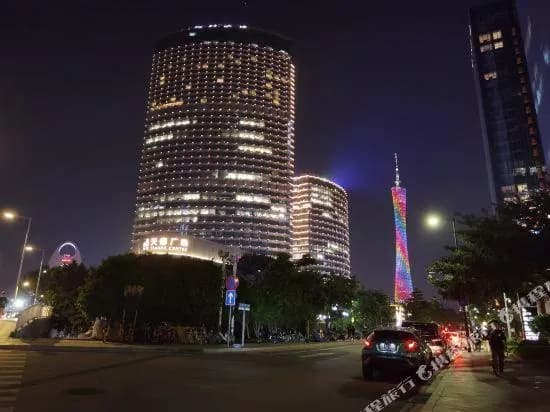 Weixideng Huifeng International Apartment Hotel