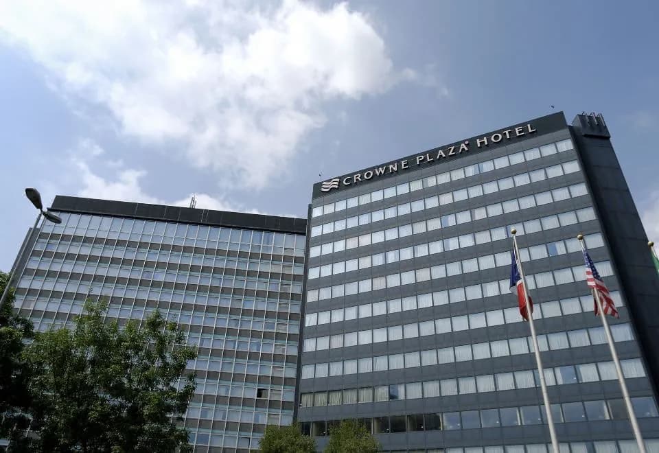 Crowne Plaza Milan Linate, an IHG Hotel