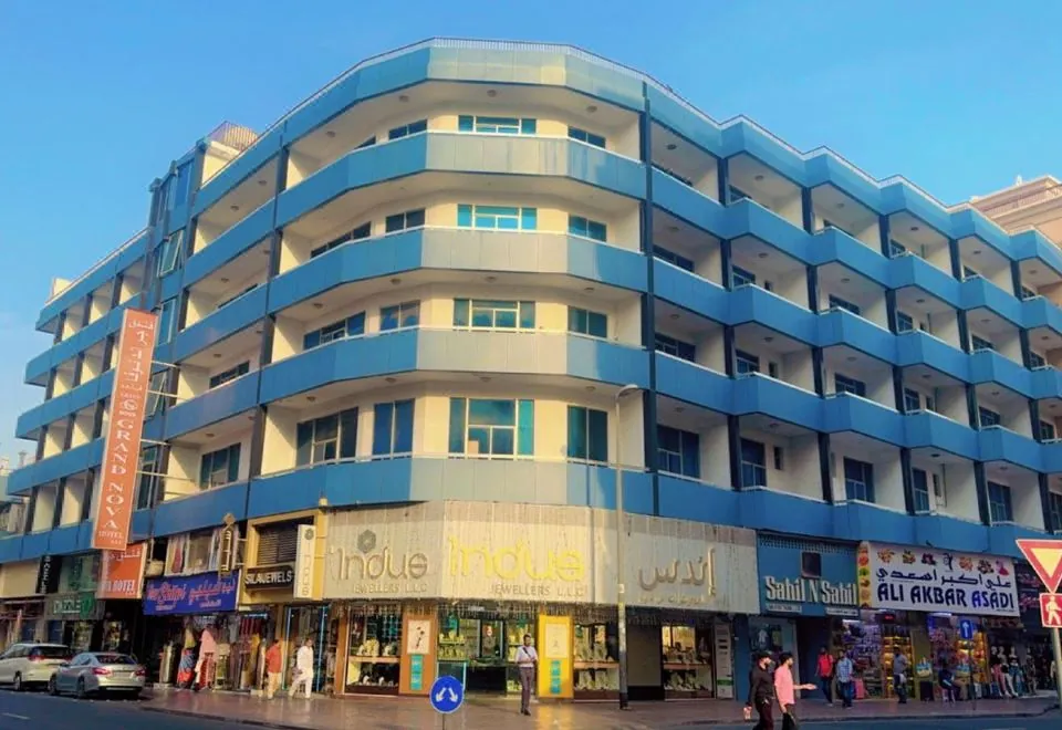 Grand Nova Hotel