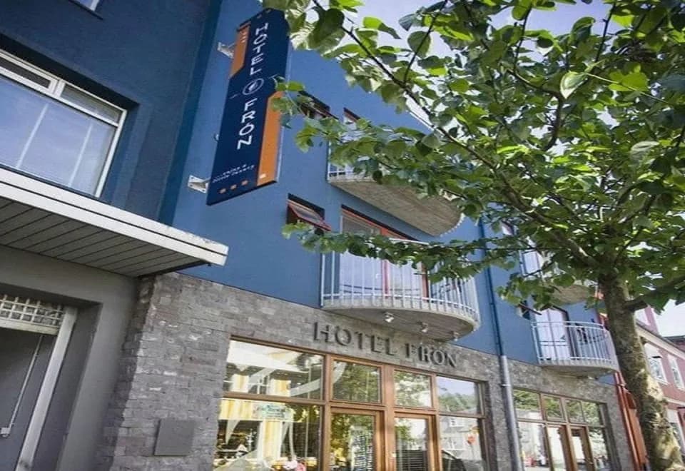 Hotel Frón