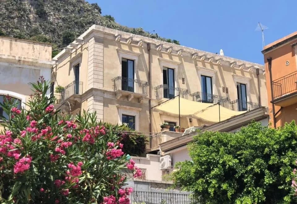 Villa Mabel