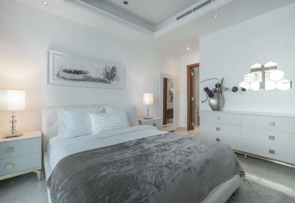 Higuests Vacation Homes - Orra