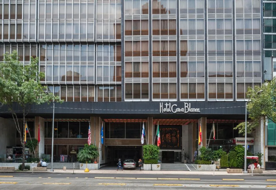 Hotel Casa Blanca