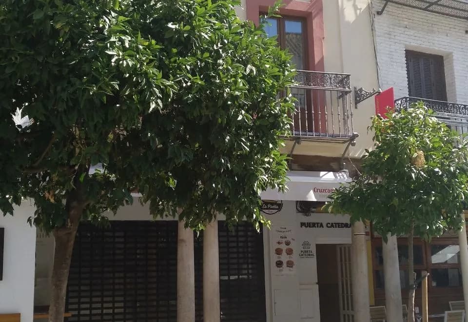 Puerta Catedral Apartments