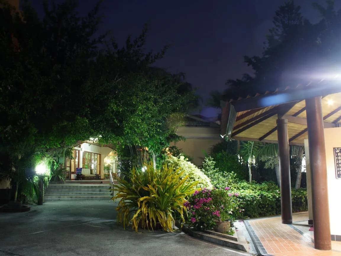 Palm Garden Hotel