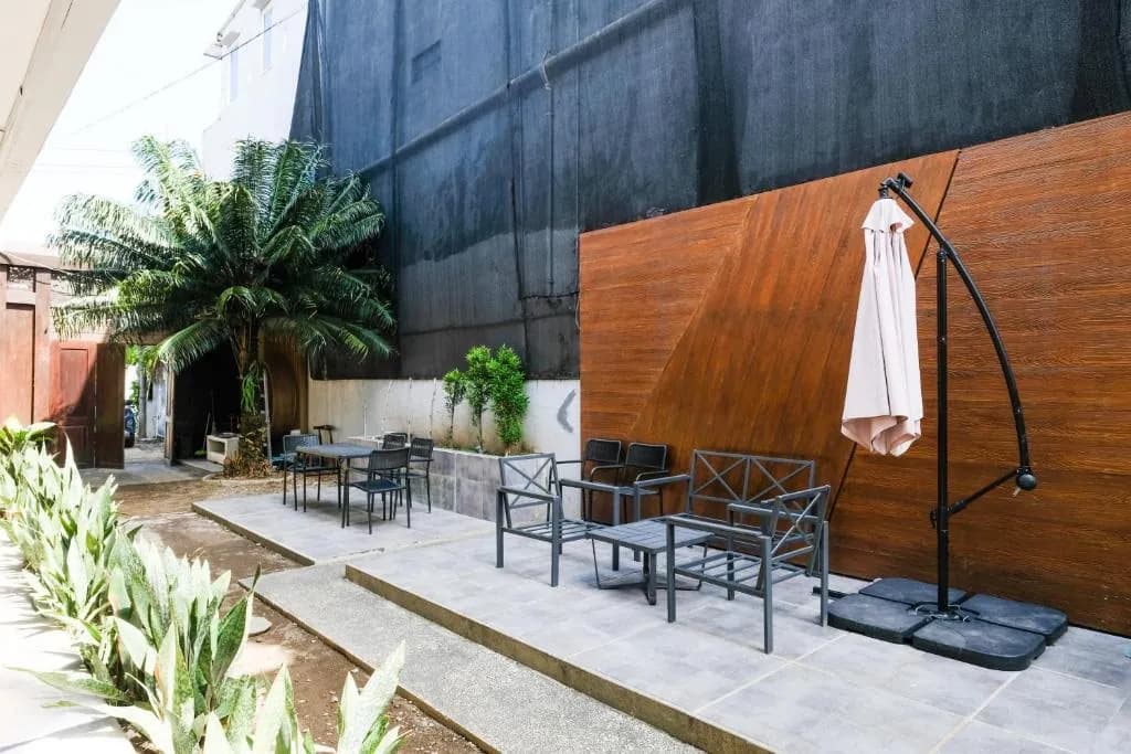 Lega Legi Town House Seminyak by The Lavana