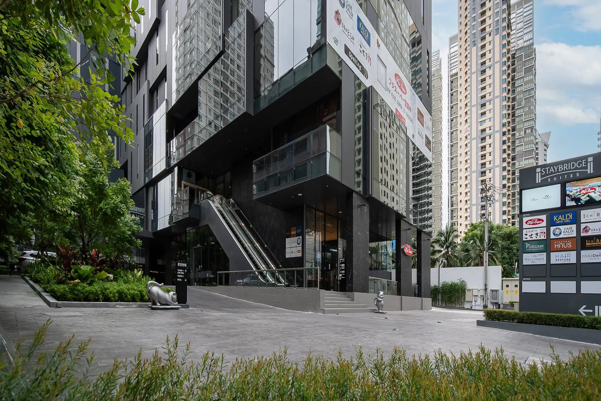 Staybridge Suites Bangkok Sukhumvit an IHG Hotel