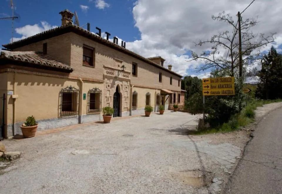 Hotel Los Cigarrales