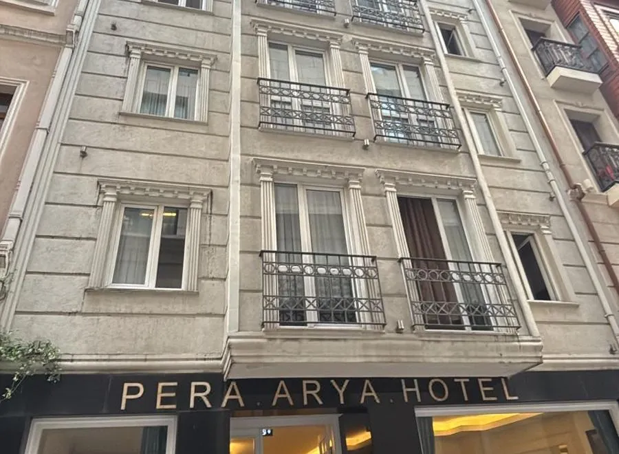Pera Arya Hotel