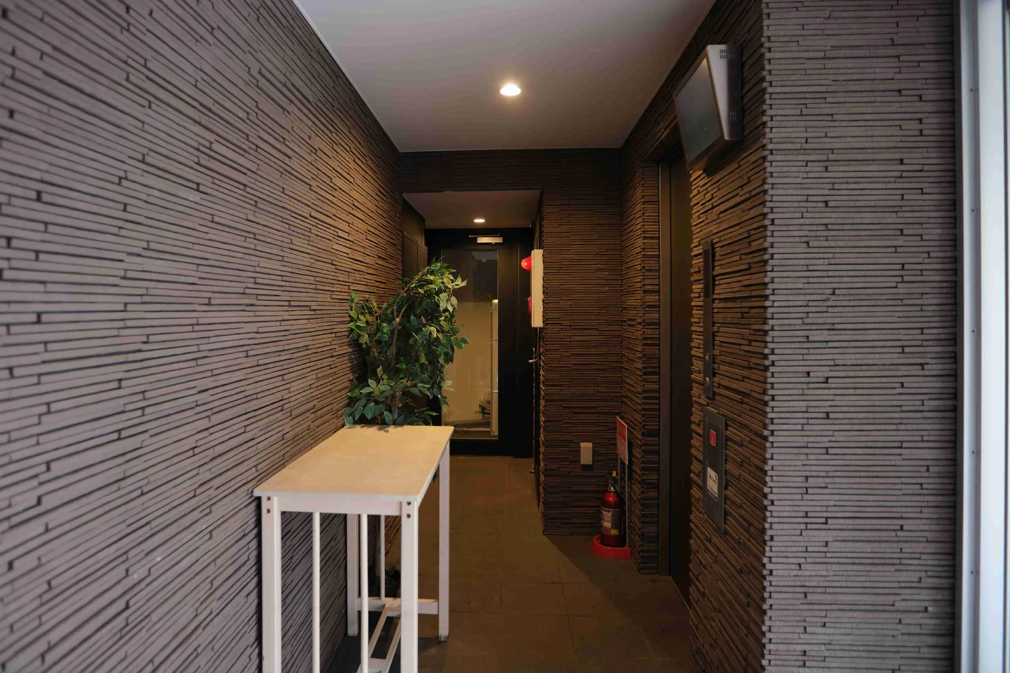 TORA HOTEL SENSOJI