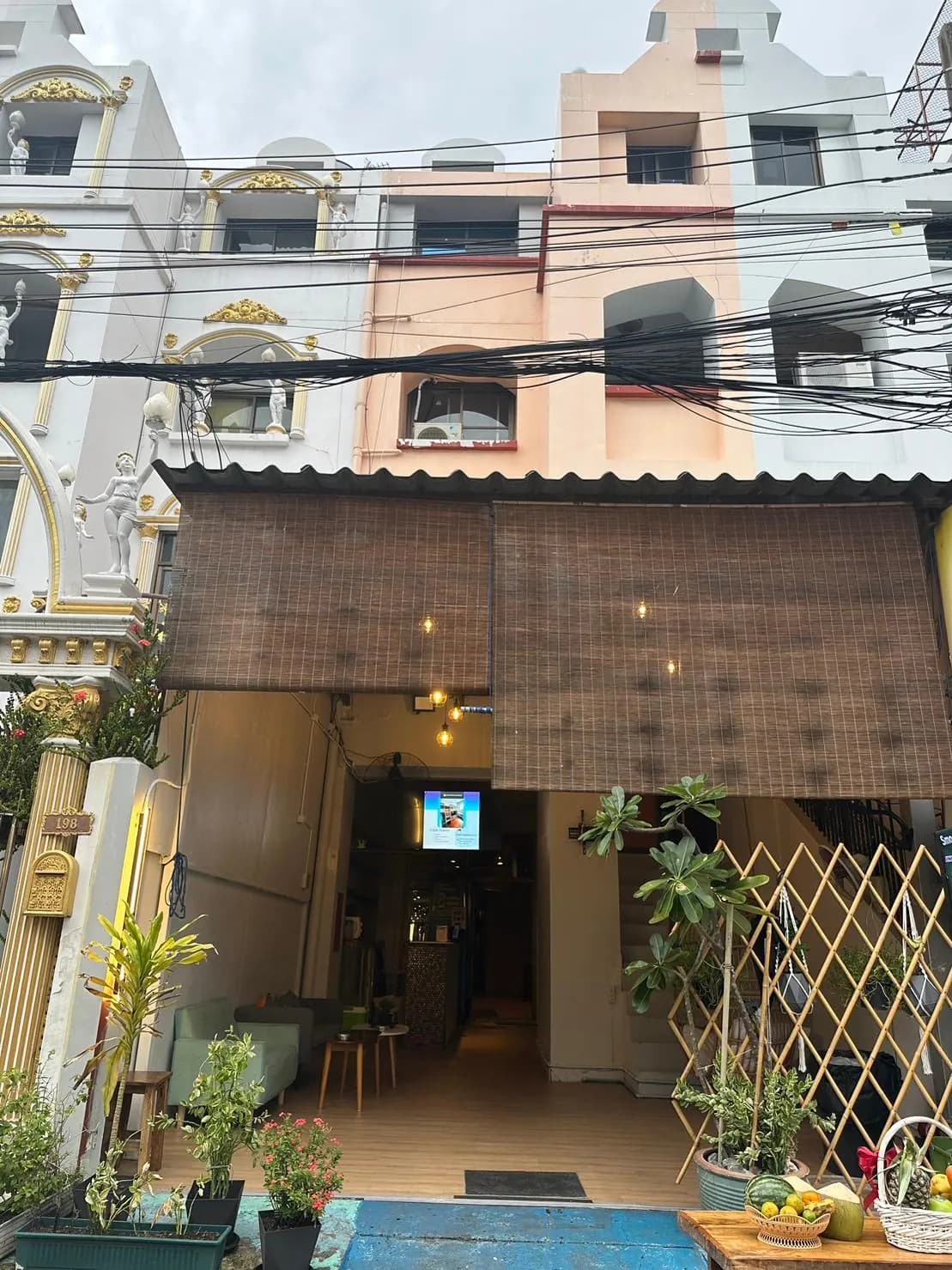 Best Hostel Bangkok BHB