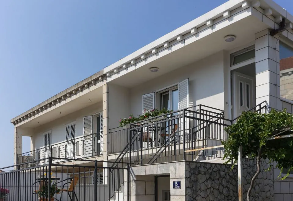 Apartments Villa Providenca