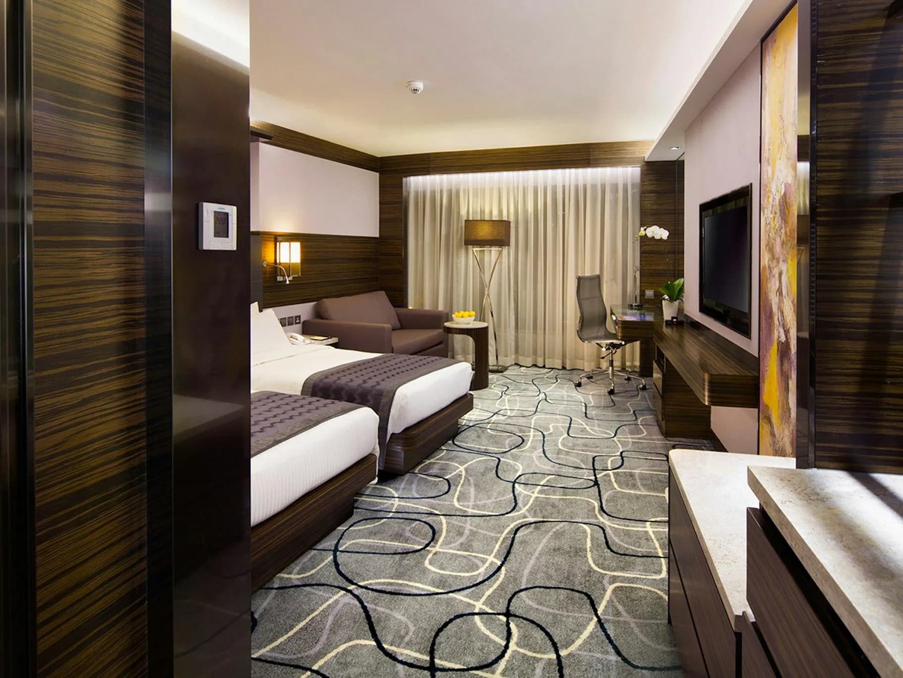 New World Millennium Hong Kong Hotel