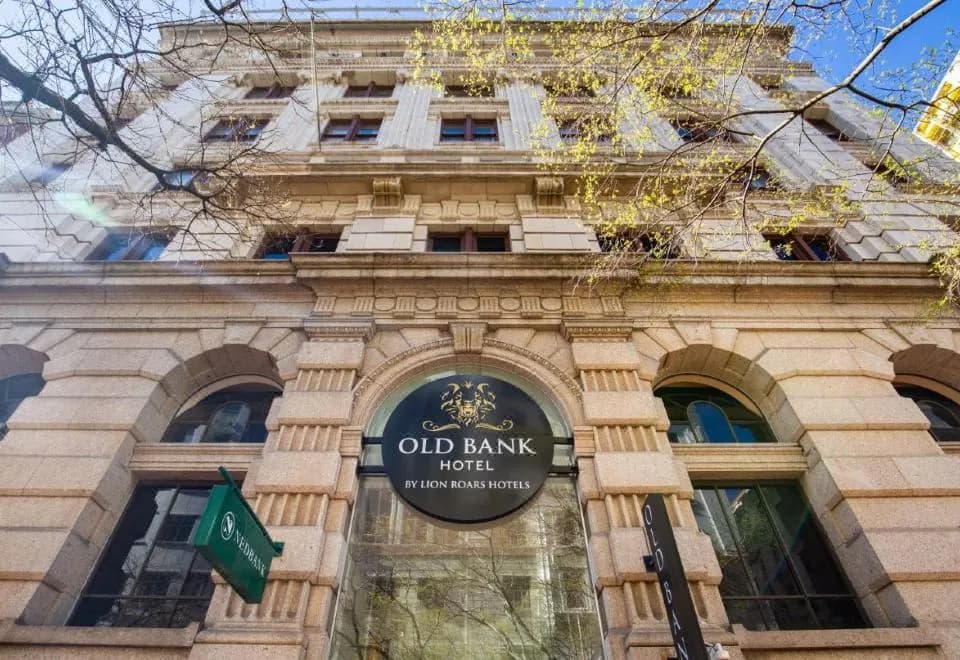 Old Bank Hotel