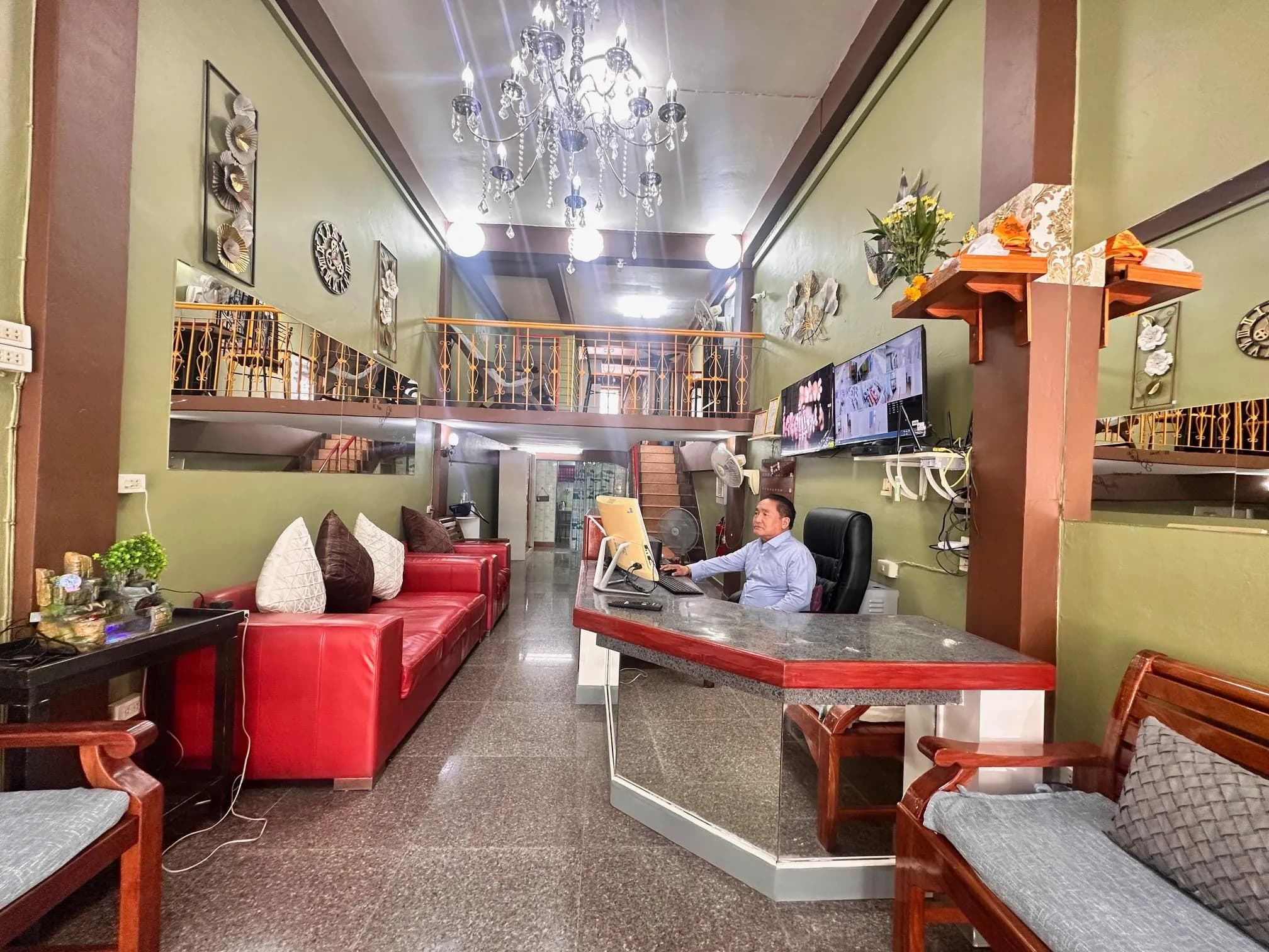Yumatashi Hostel