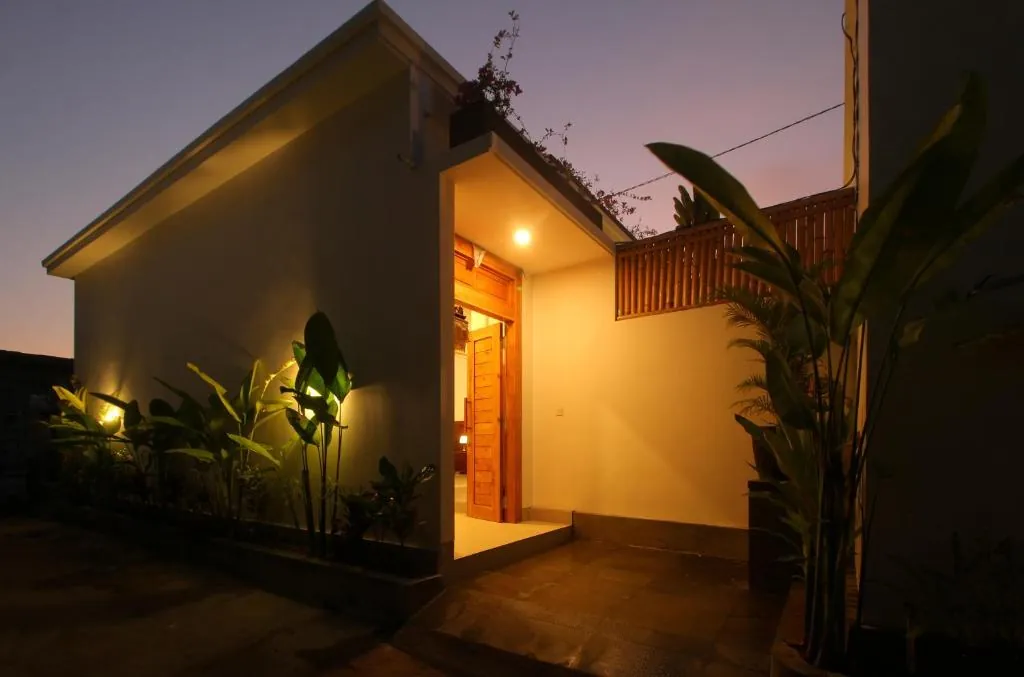 Bougainvillea Villa Seminyak by Parigata