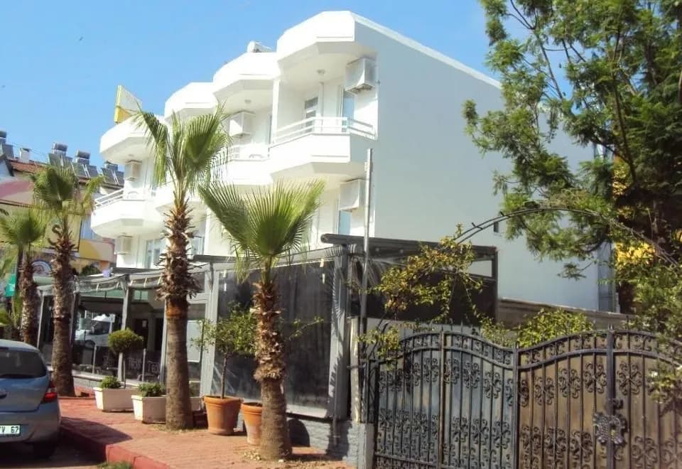 Teos Hotel