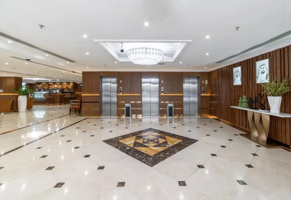 Golden Sands 10