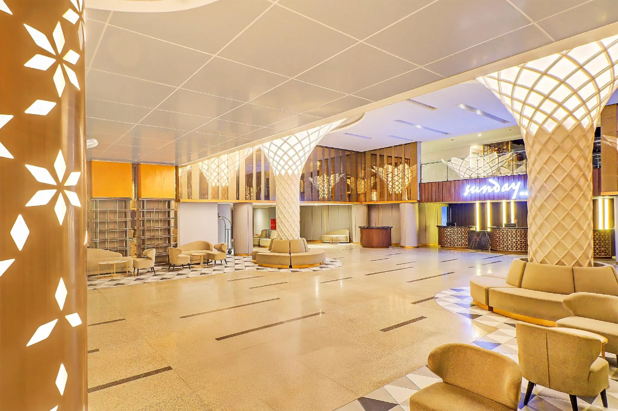 Sunday Hotel Arshika Sunset Road
