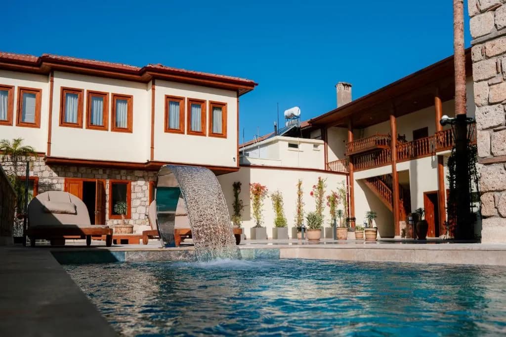 Dumo Suite Hotel