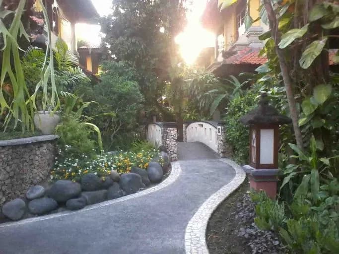 Royal Tunjung Hotel & Villa Legian