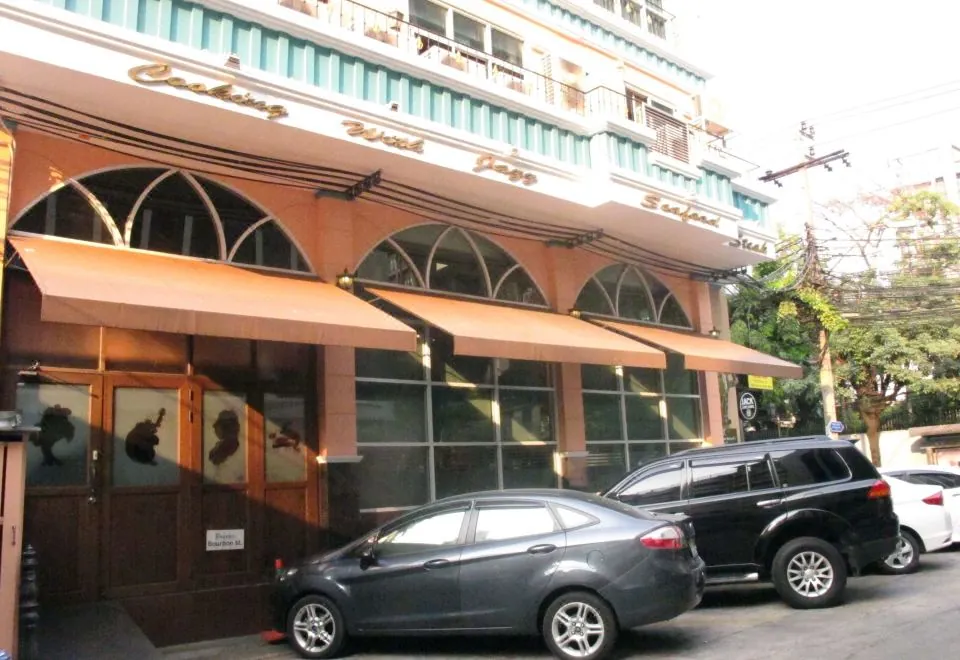 Bourbon St. Boutique Hotel