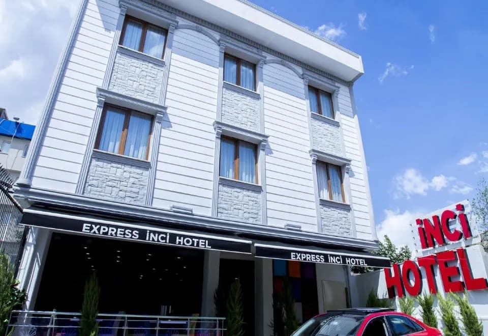 Express İnci Hotel