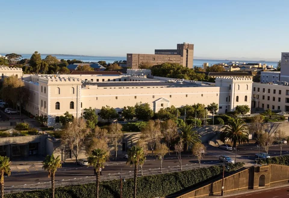 Protea Hotel by Marriott Cape Town Waterfront Breakwater Lodge