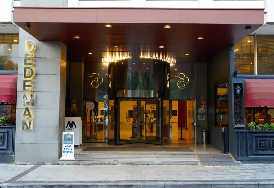 Dedeman Istanbul