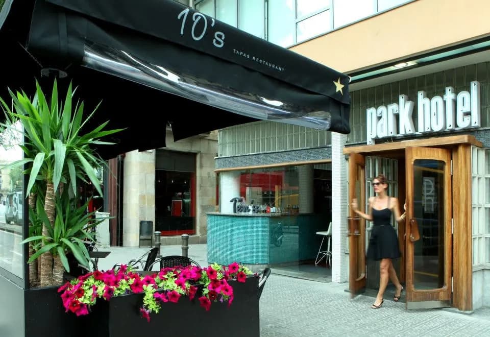 Park Hotel