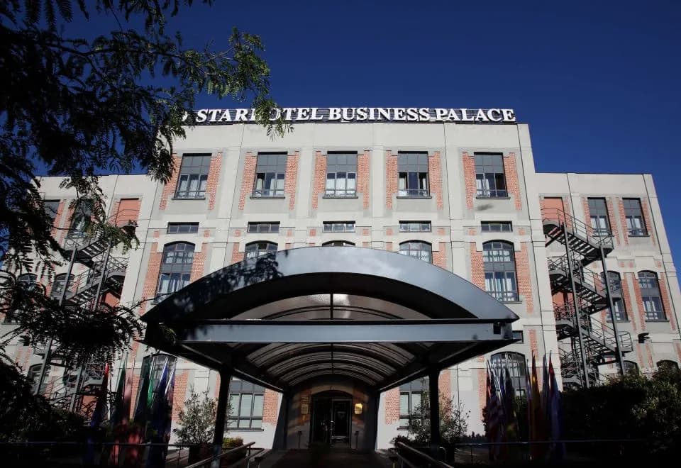 Starhotels Business Palace
