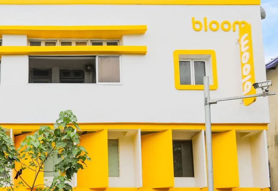 Bloom Hotel - Worli