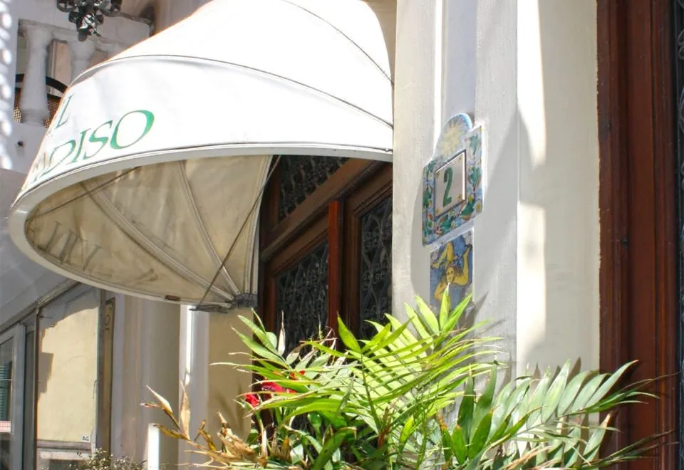 Hotel Villa Paradiso