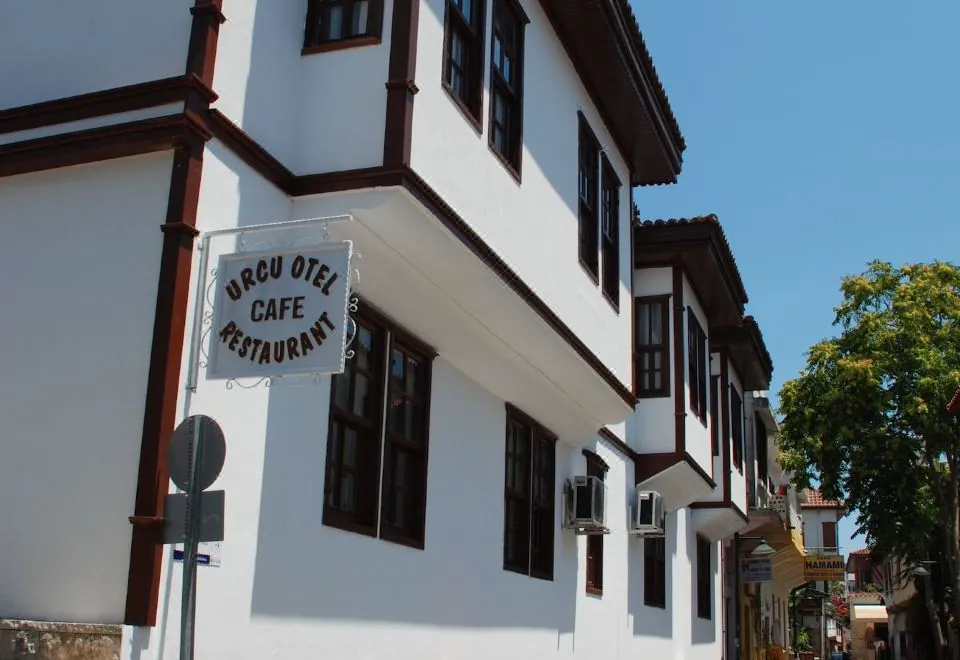 Urcu Hotel