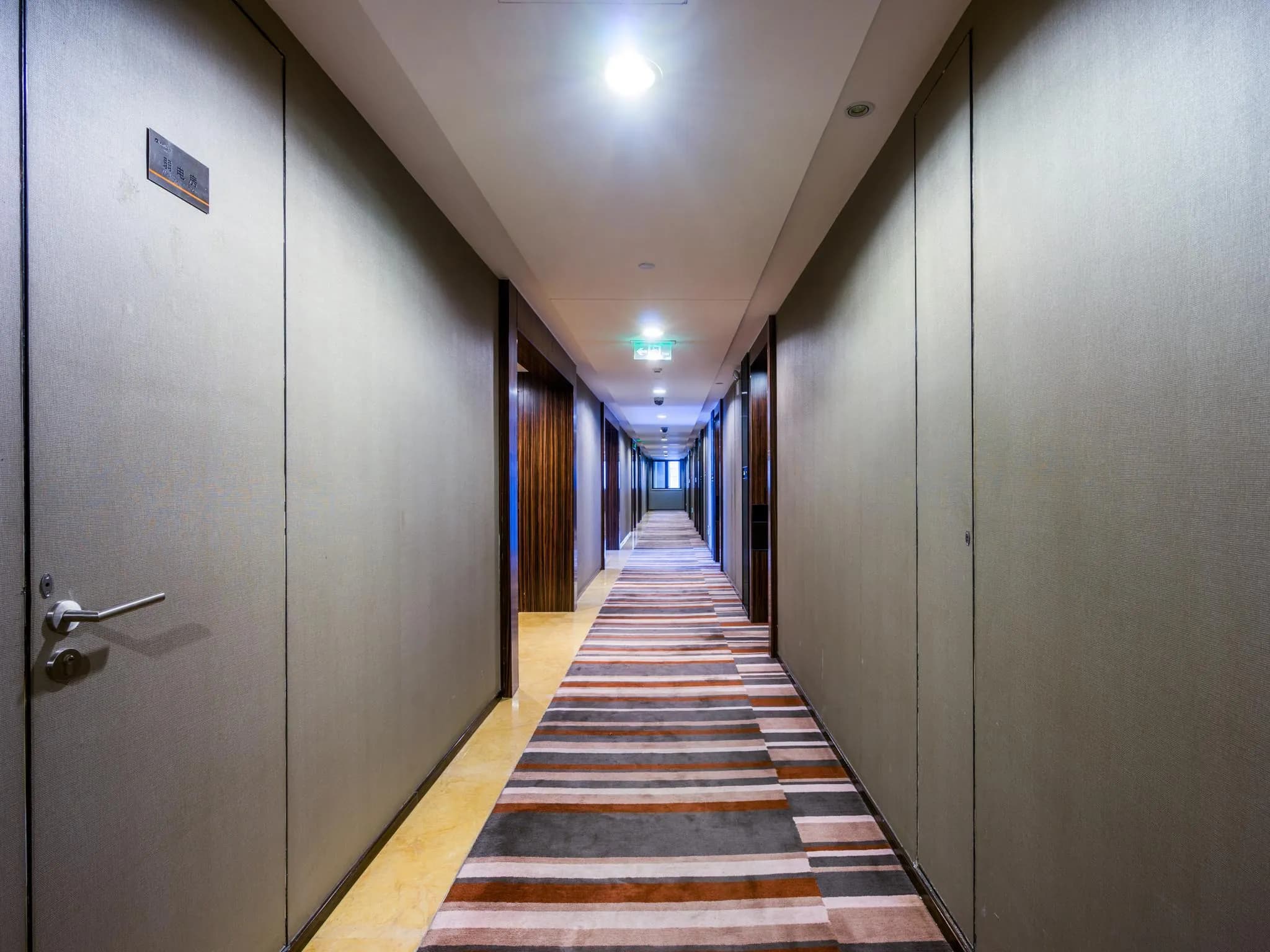Guangzhou Xing Yi International Apartment - Poly World Branch