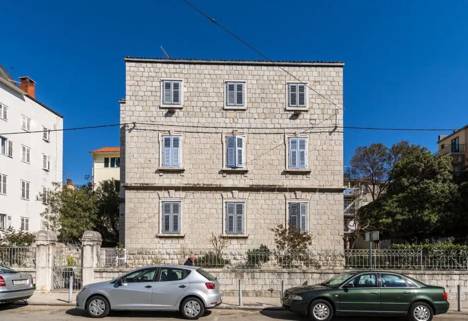 Pietra Rossa