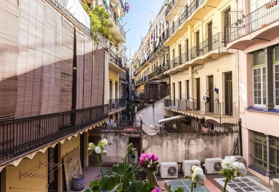 El Born Guest House by Casa Consell