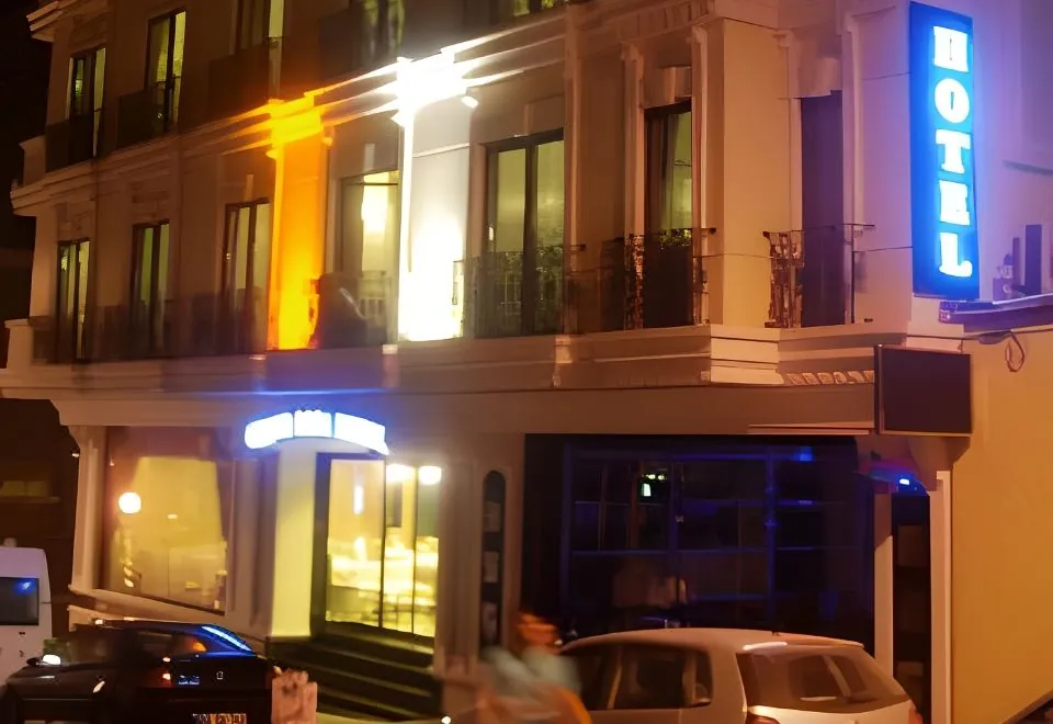 Grand Rosa Hotel